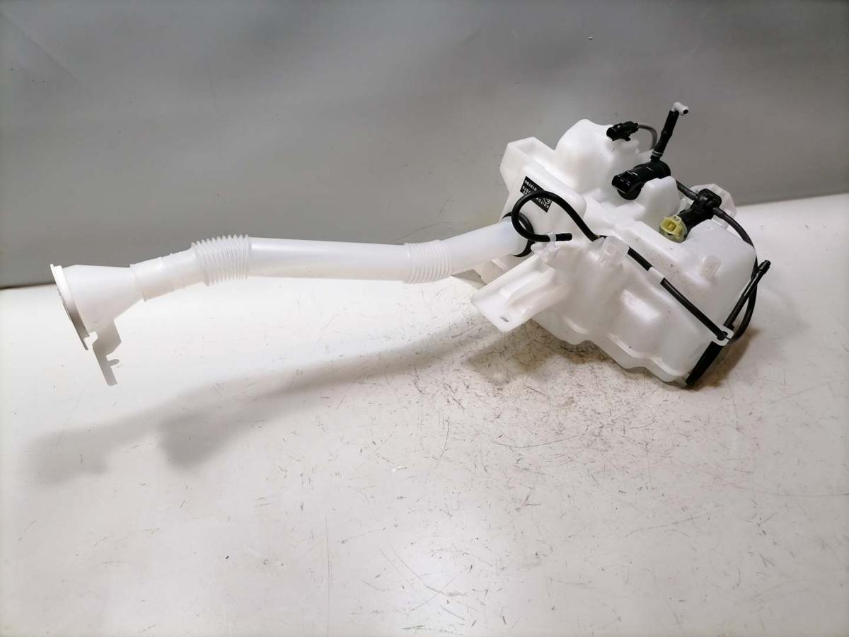 Mitsubishi Eclipse Cross original Scheibenwaschbeh&auml;lter vorn mit Pumpen Bj.2023